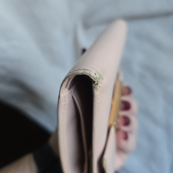 Cartier Love Bifold Wallet in Pink Patent Leather - Picture 7 of 13